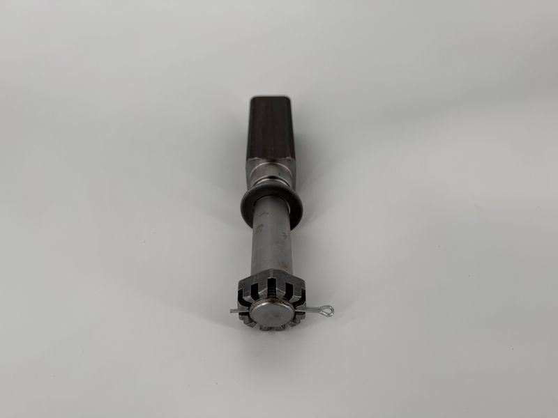 2K SPINDLE 1-1/2" SQUARE X 3-1/2" BUTT 8-1/4" OVERALL LENGTH L44643 BRGS