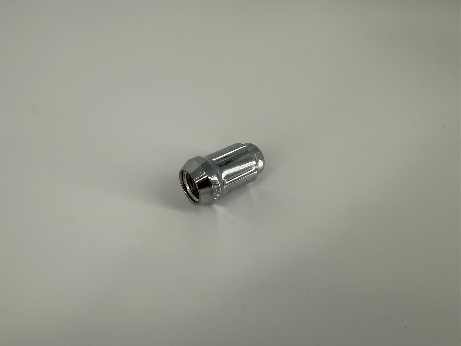 SPLINED LUG NUT 1/2"-20 X 1.38" TALL 6 POINT SPL.