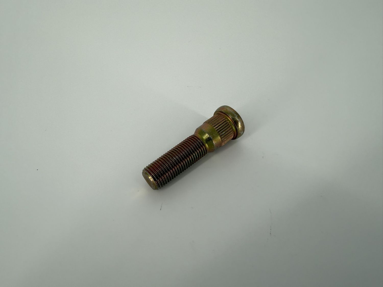 WHEEL STUD 3.5-7K DRUM 1/2"-20 X 2" LONG X .62" KNURL