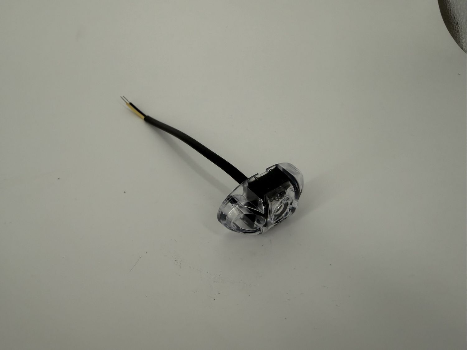 2" OVAL AMBER SIDEMAKER CLEAR LENS