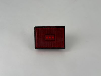 SQUARE RED POST LIGHT