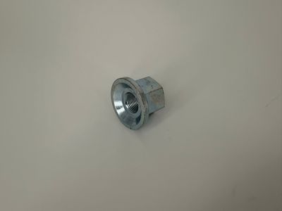 LUG NUT 5/8"-18 SOLID FLANGED