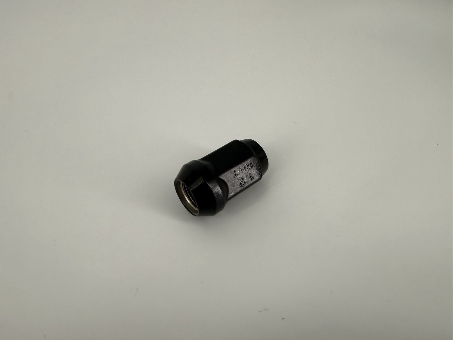 BLACK ACORN NUT 1/2"-20 1.38" TALL 3/4" HEX