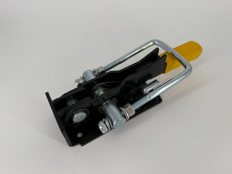 EXTRA HEAVY DUTY DRAW LATCH