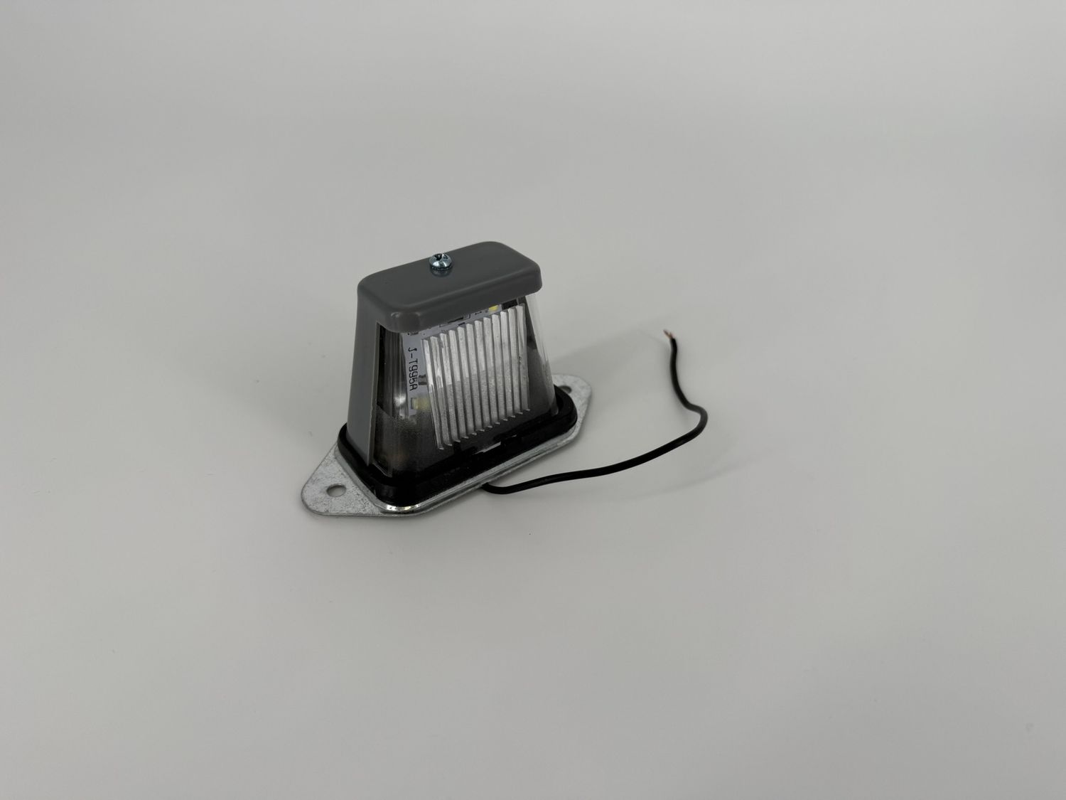 LICENSE PLATE LIGHT W/BRACKET, INC.