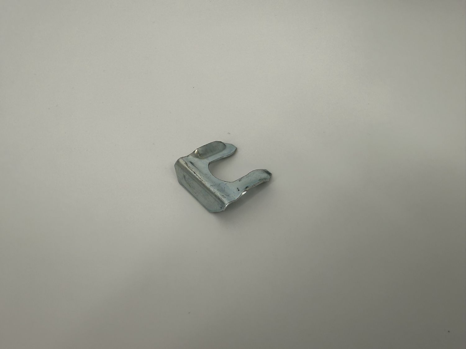 BRAKE LINE CLIP