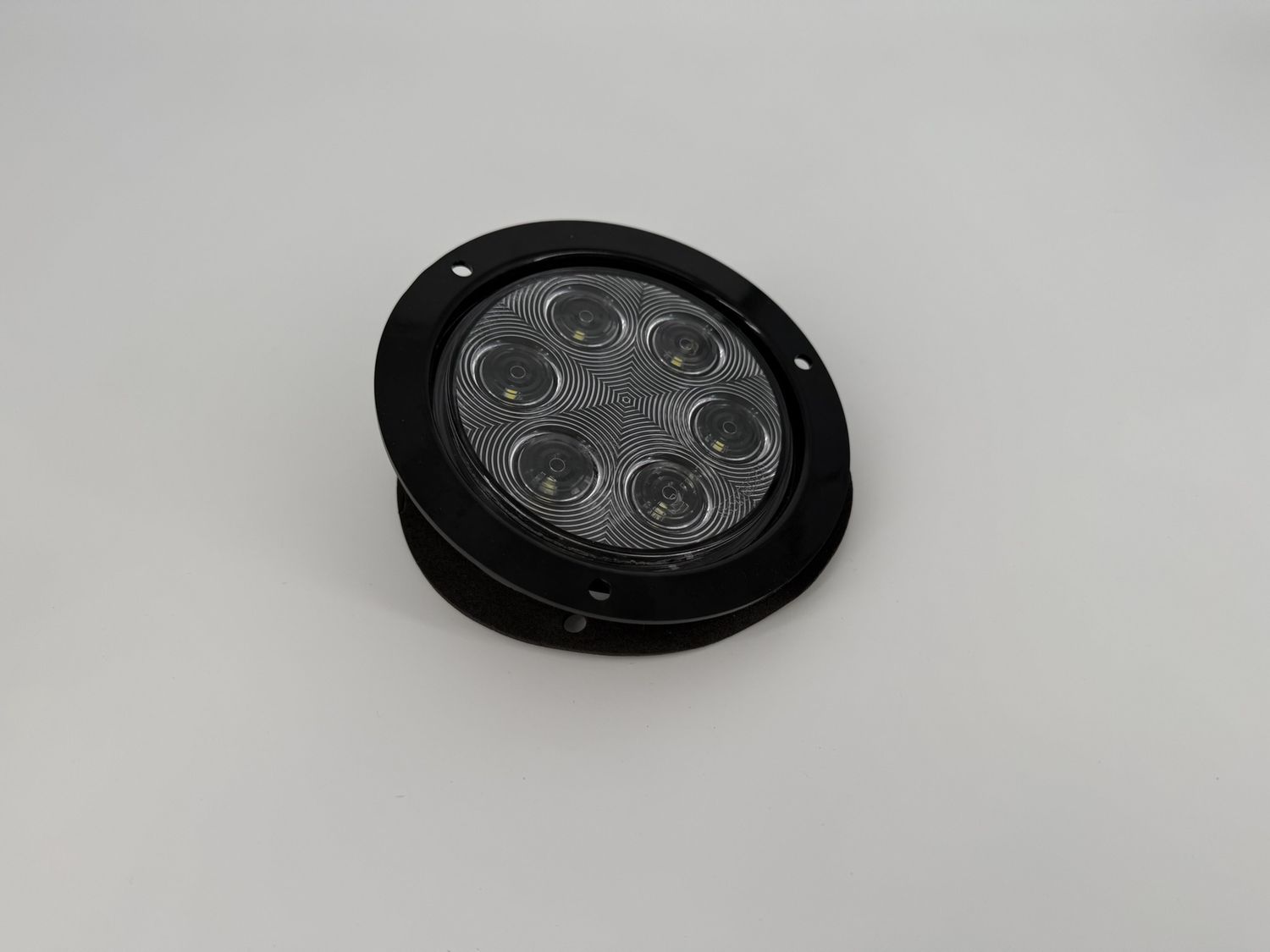 4" ROUND, FLANGE MOUNT, 6-LED BACKUP LIGHT
