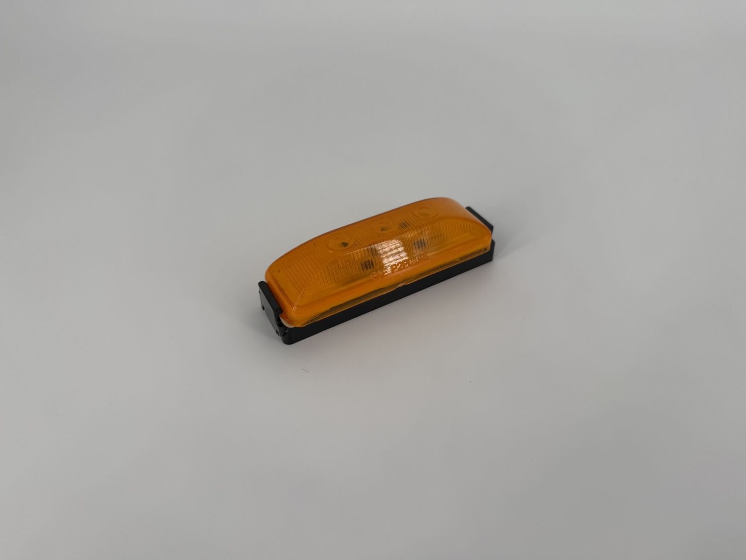 3-3/4" X 1-1/4" AMBER LED SEALED MARKER LIGHT