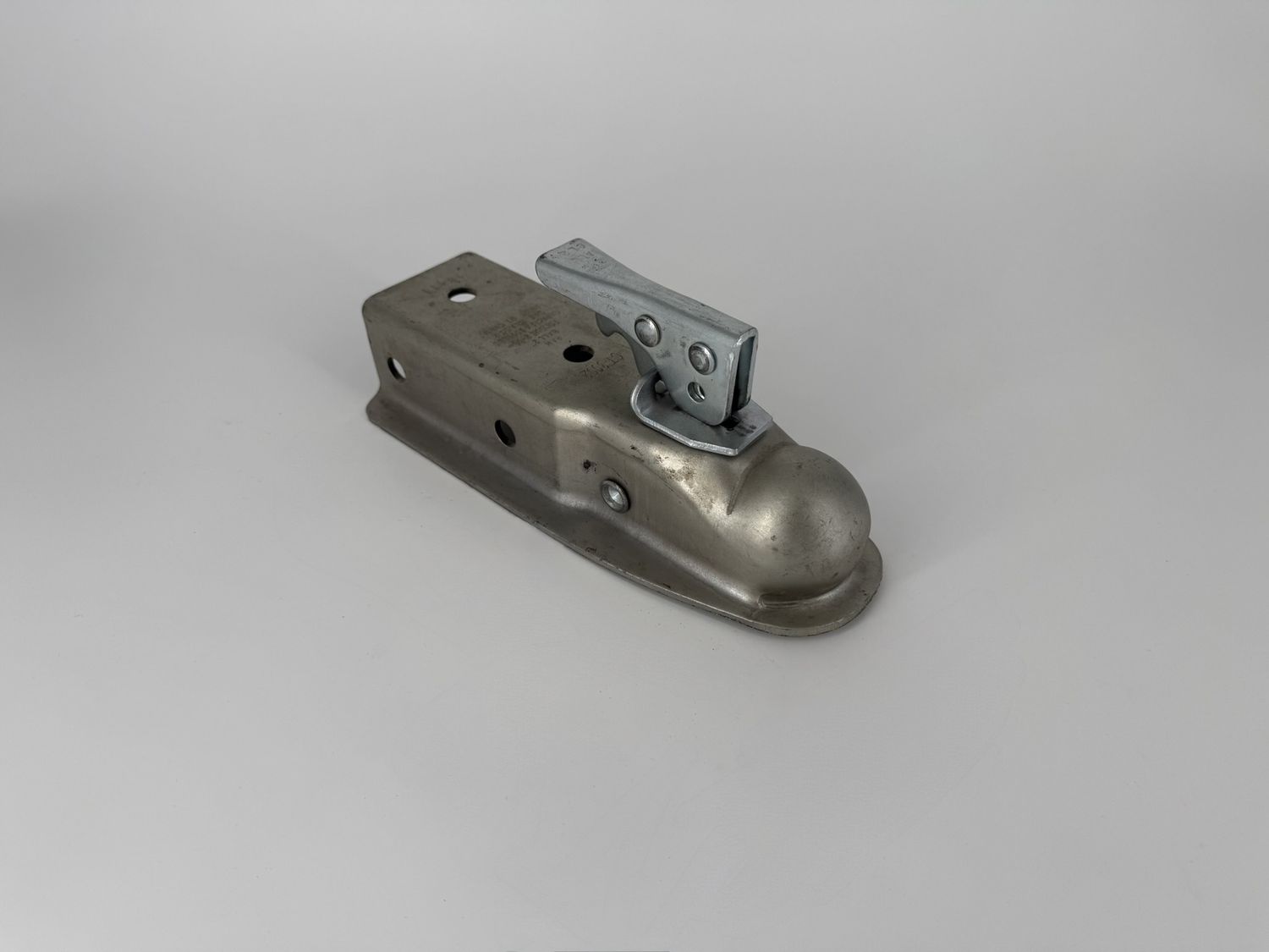 TUBE MOUNT COUPLER 2" CHANNEL 2" BALL 3.5K 2 HOLE
