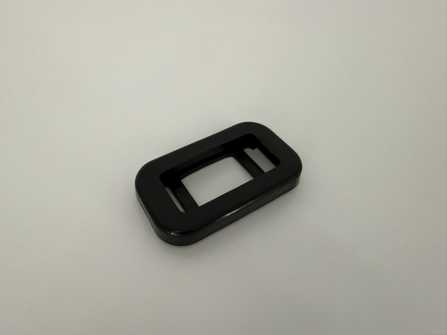 2 1/2" Rubber Grommet w/ rear brace