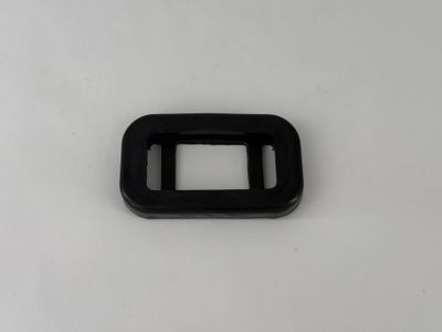 2 1/2" Rubber Grommet w/ rear brace