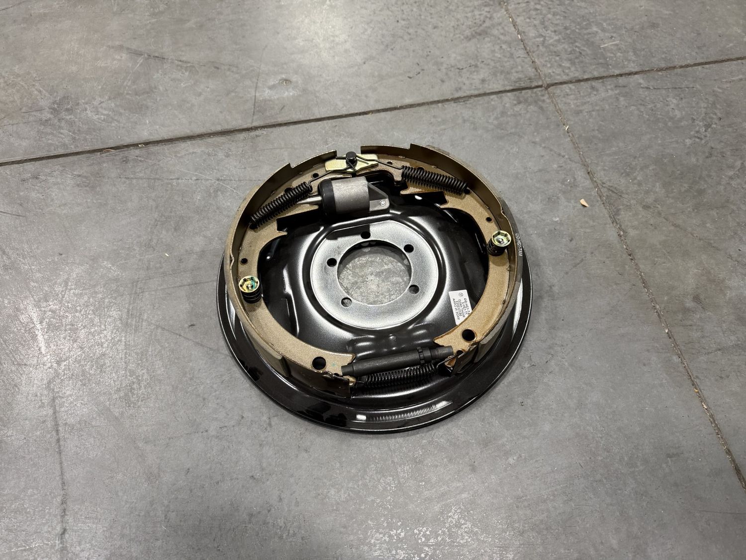 12X2 RH HYDRAULIC BRAKE, UNI-SERVO, E-COAT, 7K AXLES