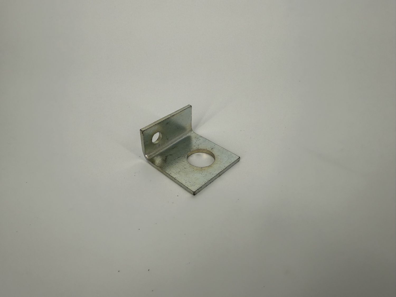 BRAKE HOSE BRACKET