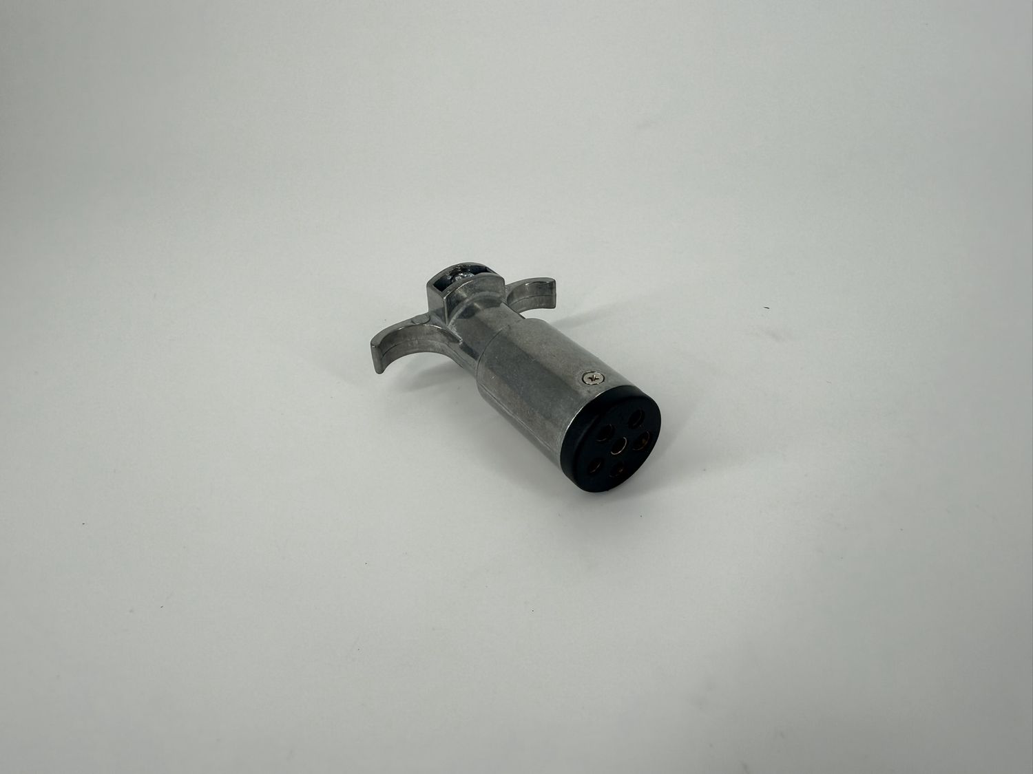 6-WAY ROUND CAST TRAILER SIDE CONNECTOR