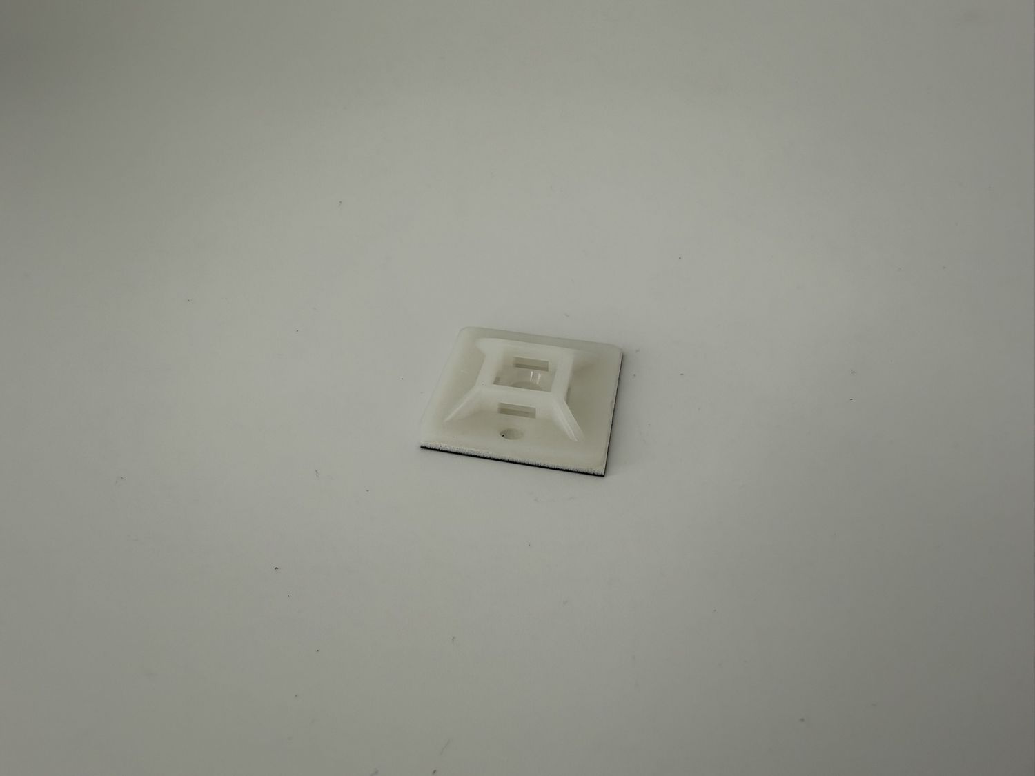 WIRE TIE MOUNT ADHESIVE BACKED 100PK