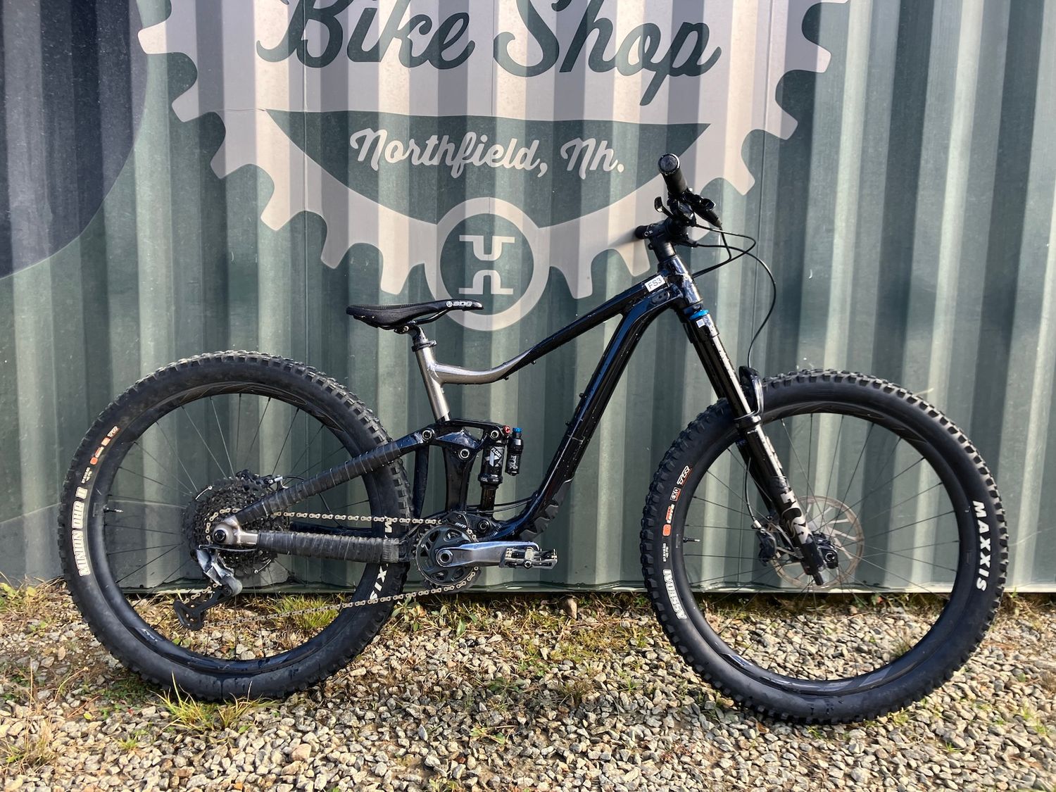 Giant Trance X 1 Black S