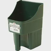 3 Qt Feed Scoop : dark green