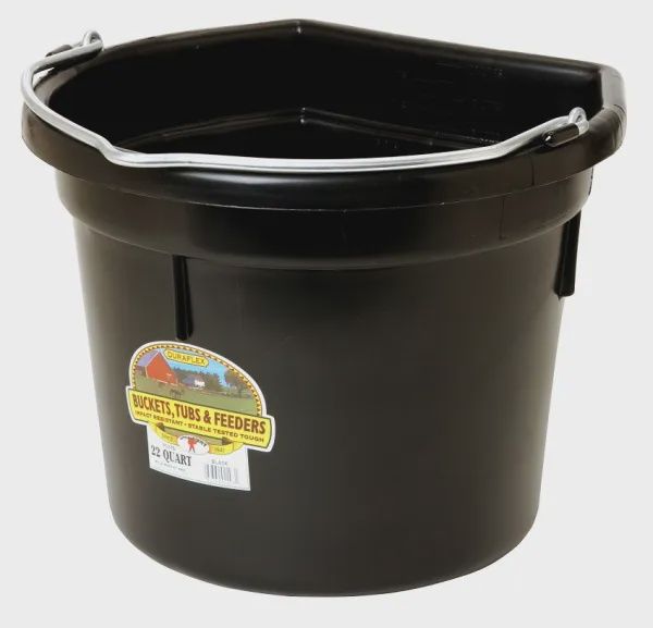 22 qt Flat Back Bucket BLACK