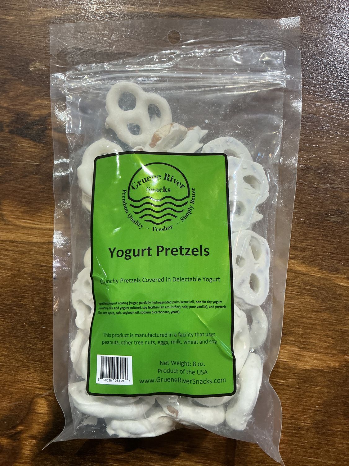 White Yogurt Pretzels 8oz