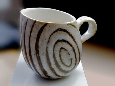 Prototype of Orbiting Spirals Pattern on Leaning Mug
