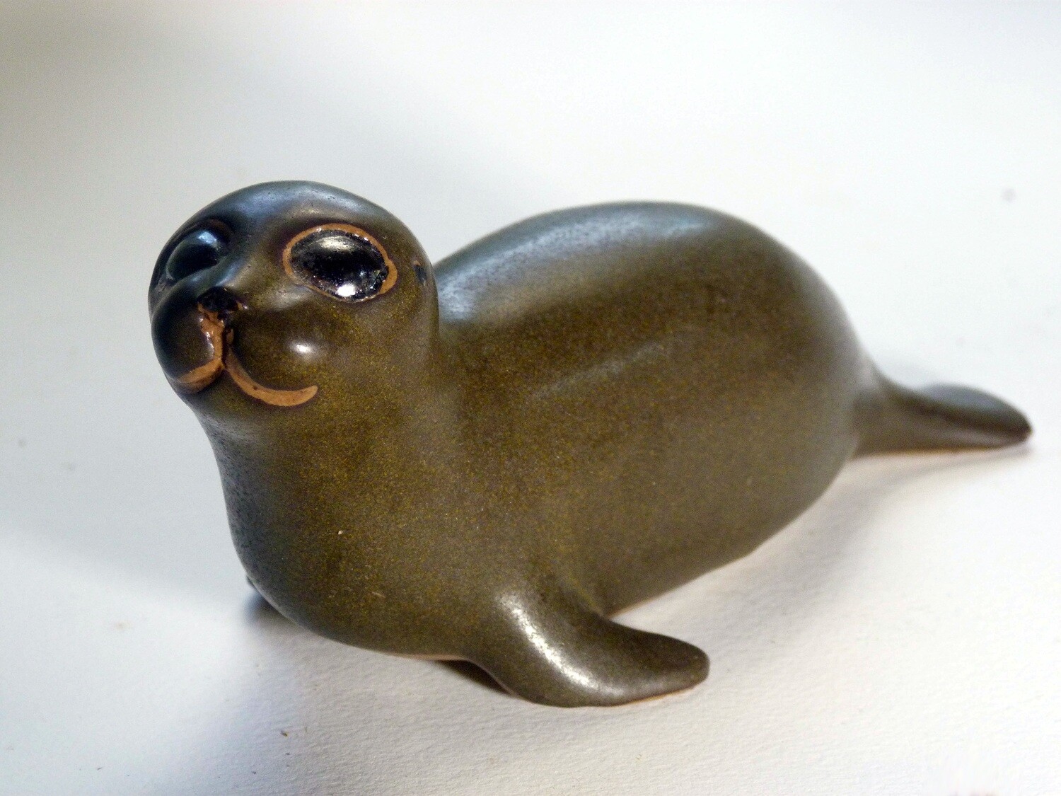 Baby Seal, early vintage, Rare Brown Glaze