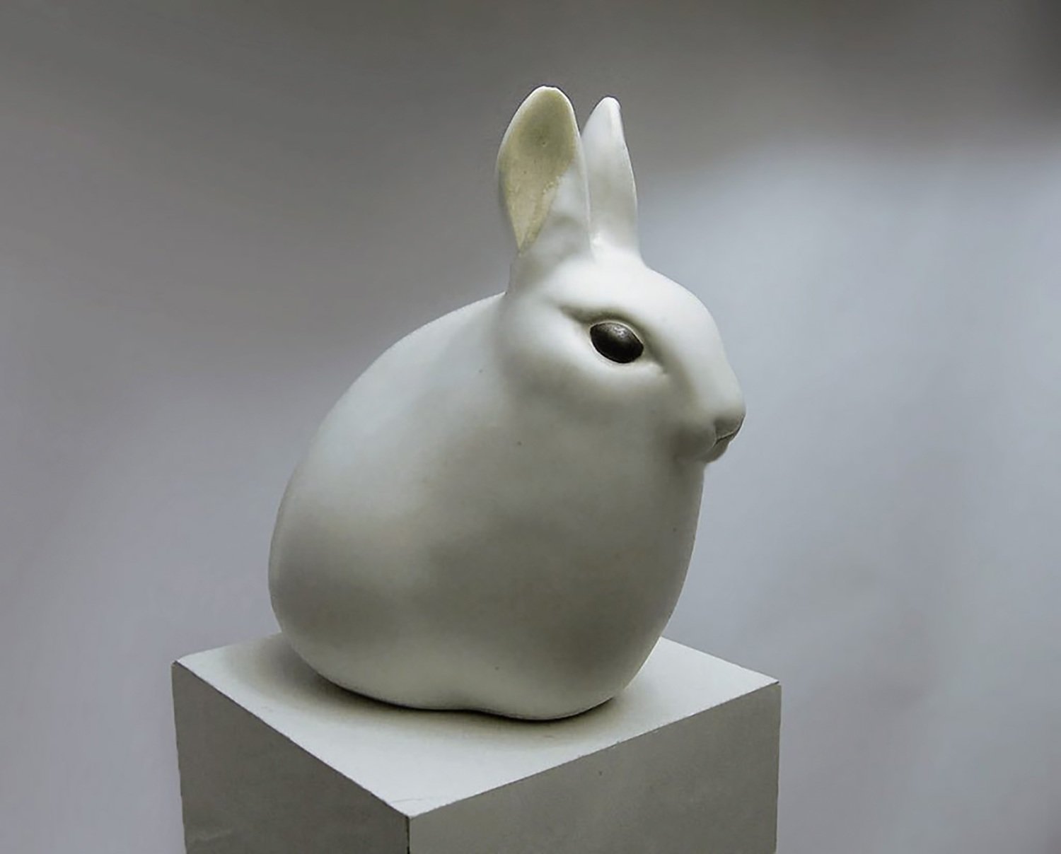 Ceramic Hare with Ears Up, white