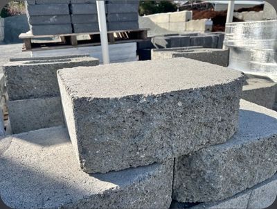 Radius Face Straight Sides / Natural Gray_Pallet