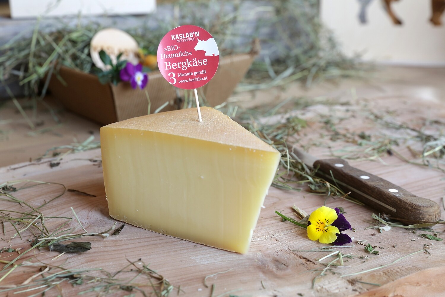 Bio-Bergkäse aus Rohmilch, 3 Monate gereift - Kaslab´n Nockberge