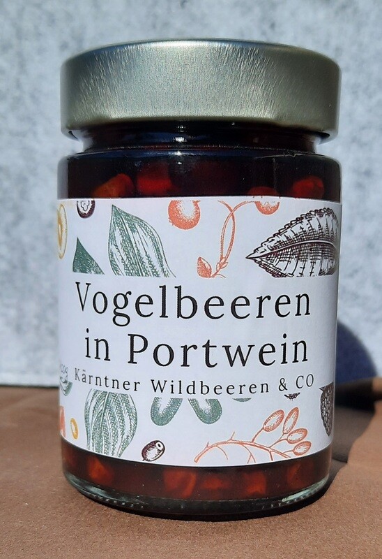Vogelbeeren in Portwein - Kärntner Wildbeeren & Co