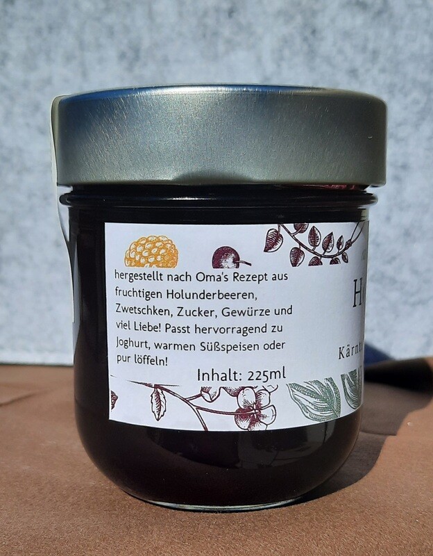 Hollerkoch mit Zwetschke - Kärntner Wildbeeren & Co