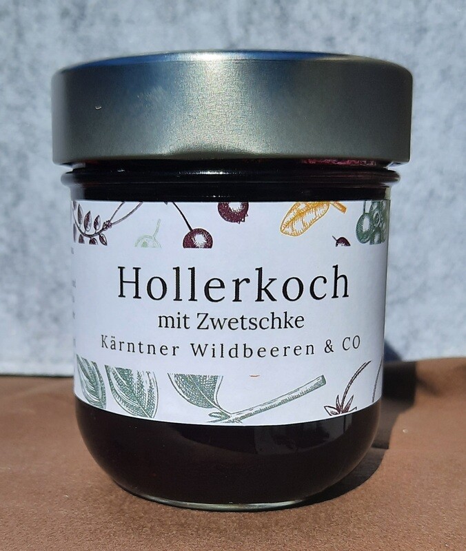 Hollerkoch mit Zwetschke - Kärntner Wildbeeren & Co