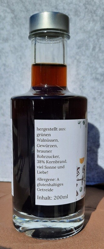 Nußschnaps - Kärntner Wildbeeren & Co