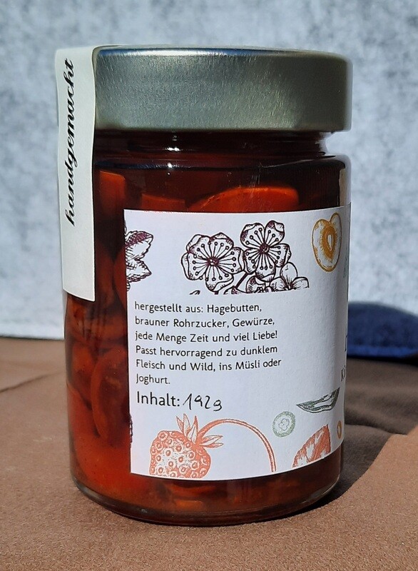 Eingelegte Hagebutten - Kärntner Wildbeeren & Co