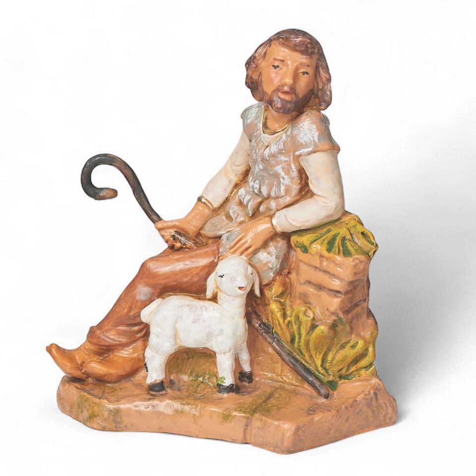 Callum The Sitting Shepherd Fontanini 5" Scale