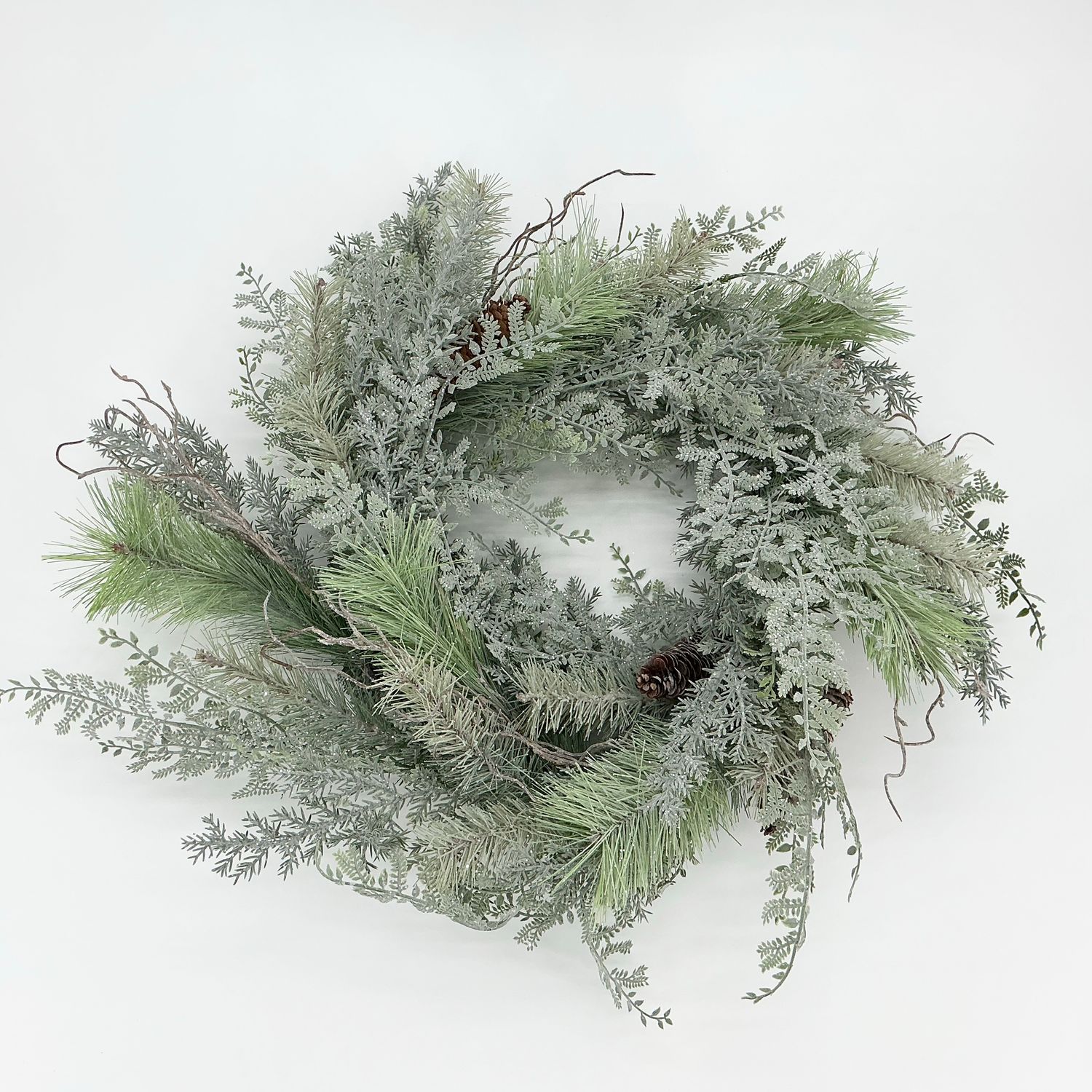 Snowfall Wreath 24"