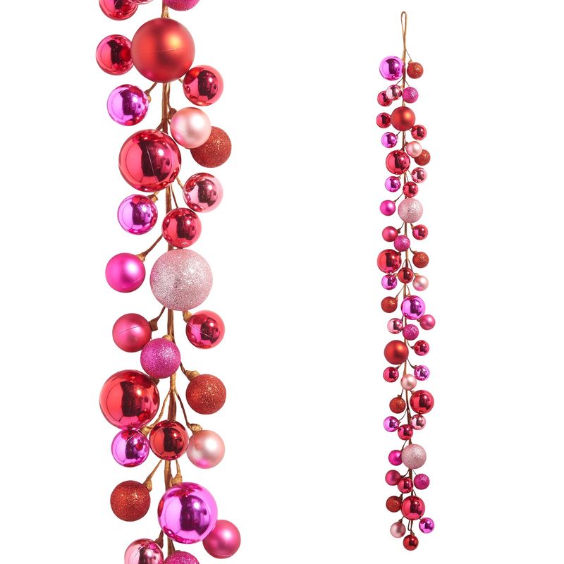 Wreaths &amp; Garland