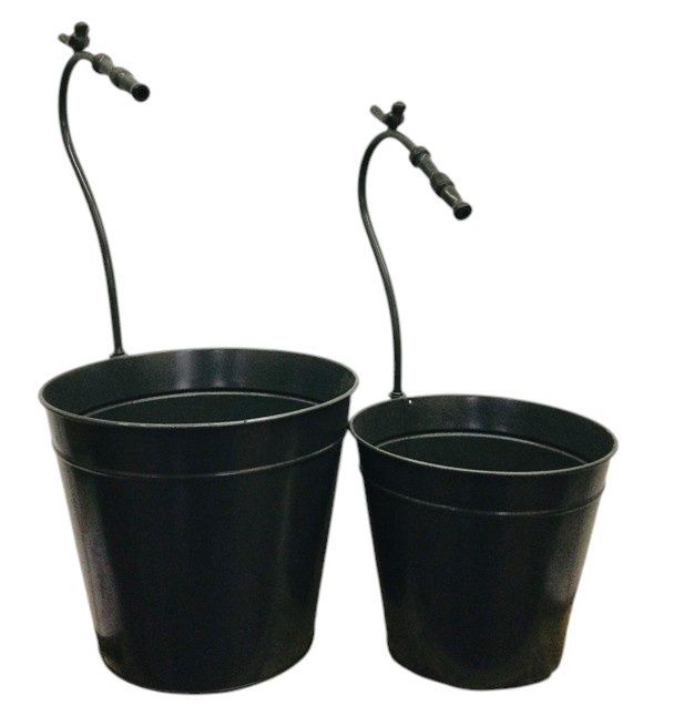 Bird Hose Bucket