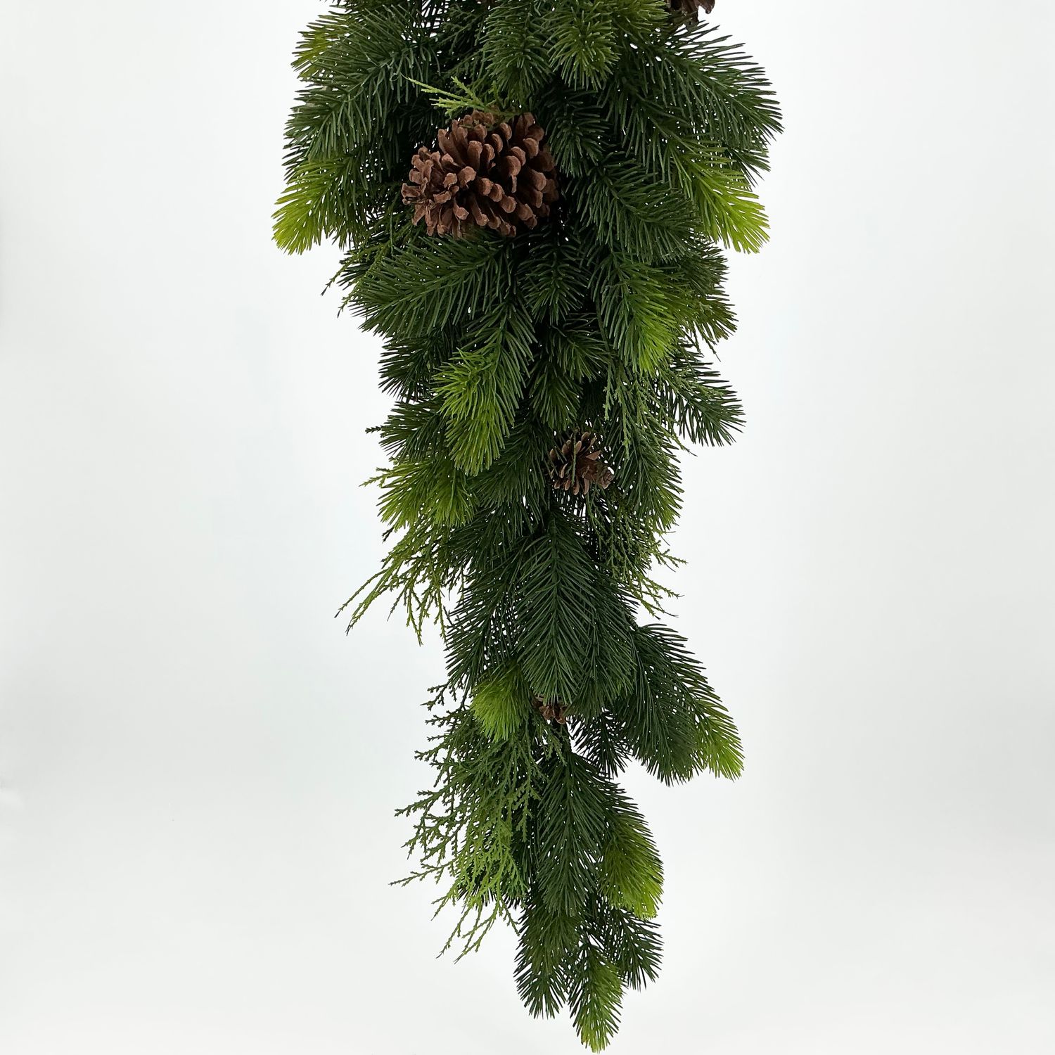 Mix Evergreen Teardrop - 36"