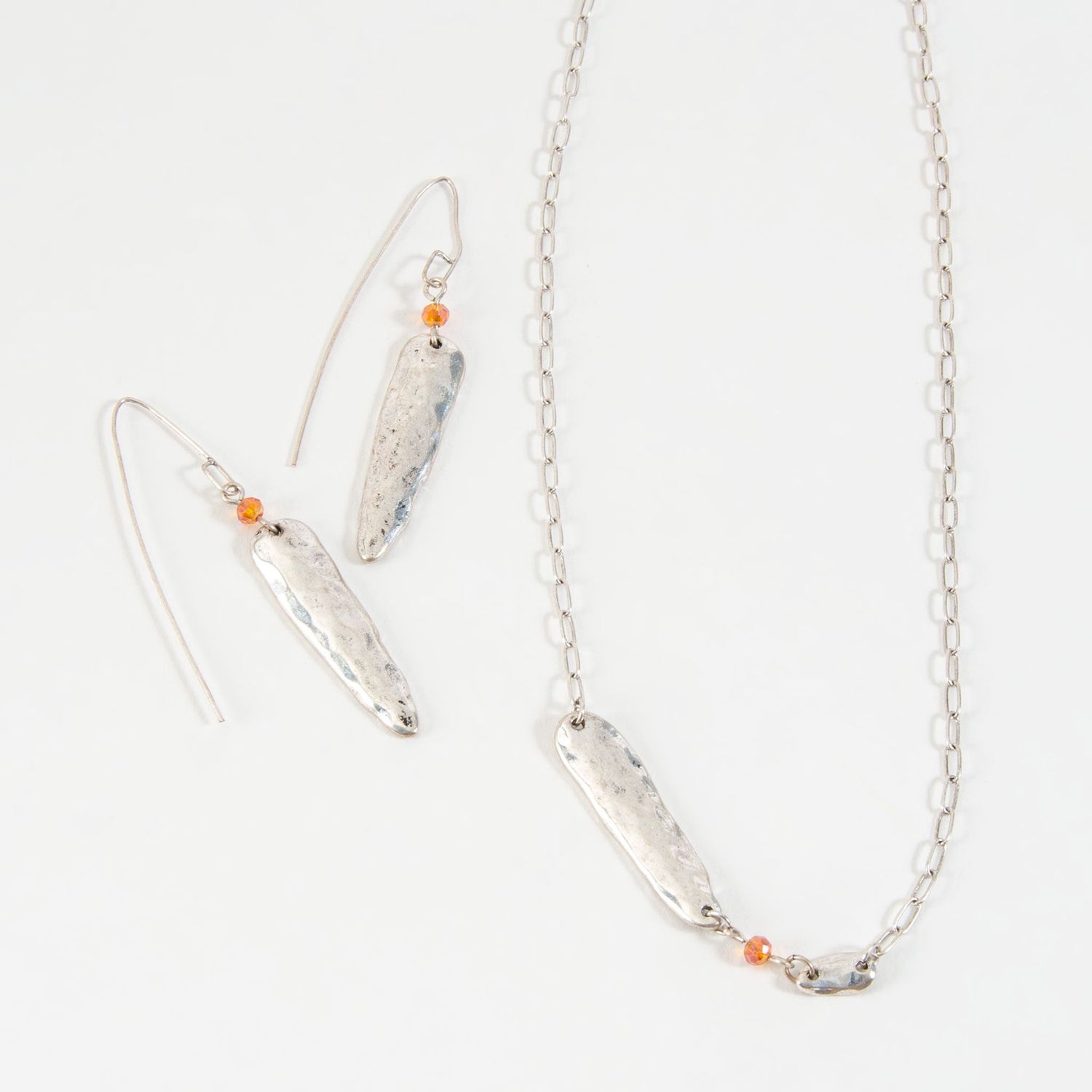 Christy Hammered Pendant Necklace &amp; Earring Set - Set Silver L: 16"
