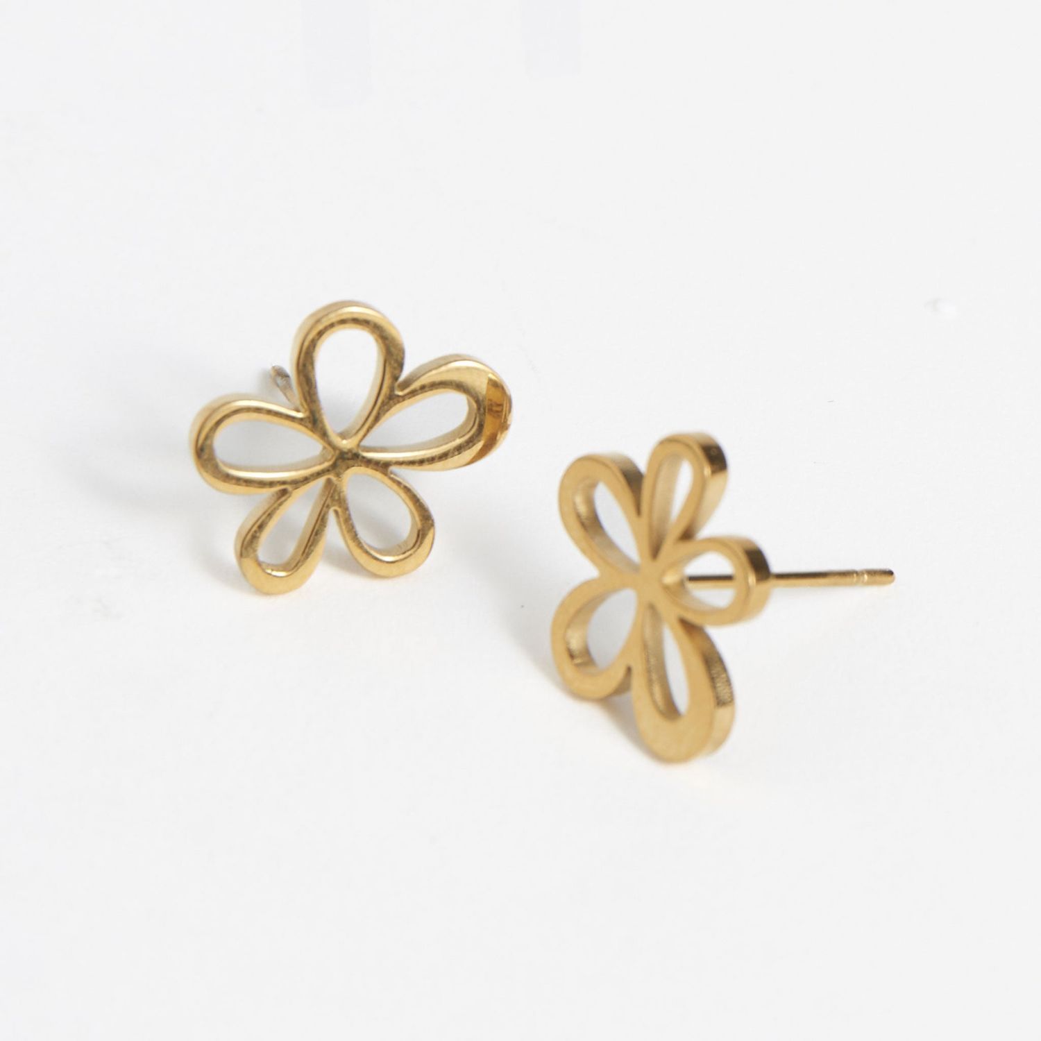 Narelle - Flower Stud Earrings - 18K Gold Plating