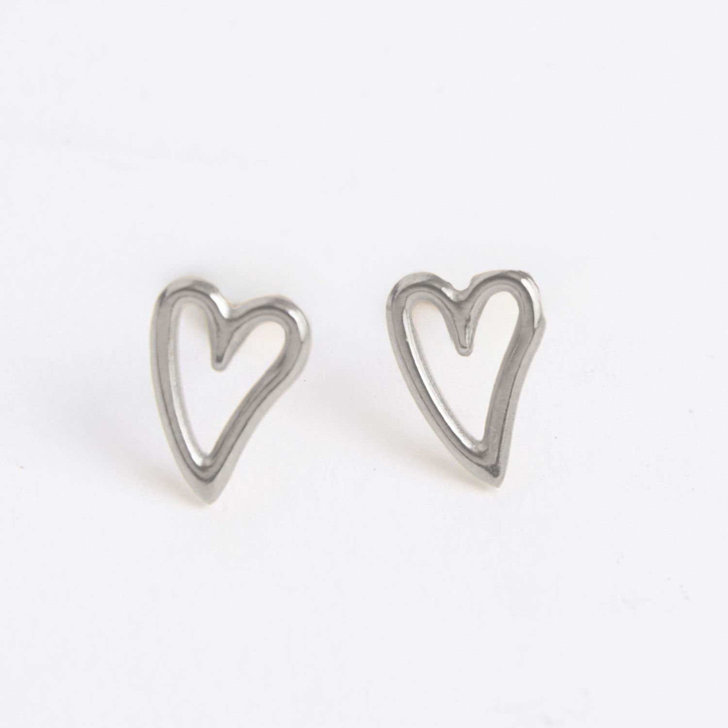 Narelle - Heart Outline Stud Earrings - Stainless Steel