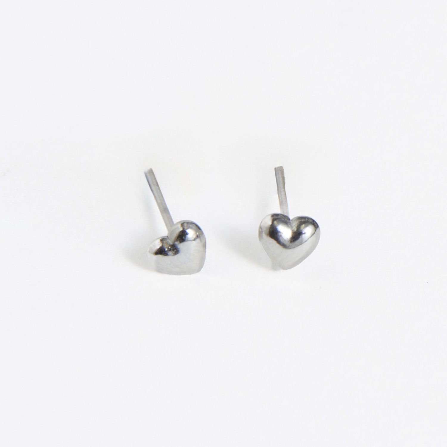 Narelle - Puffy Heart Stud Earrings - Stainless Steel