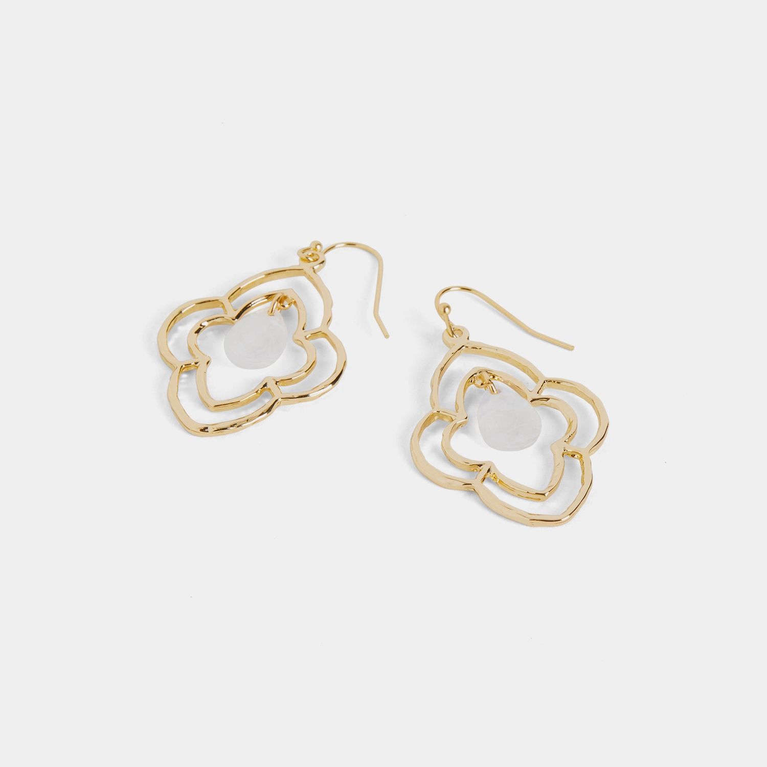 Whispers - Quatrefoil Dangle Earrings - Gold