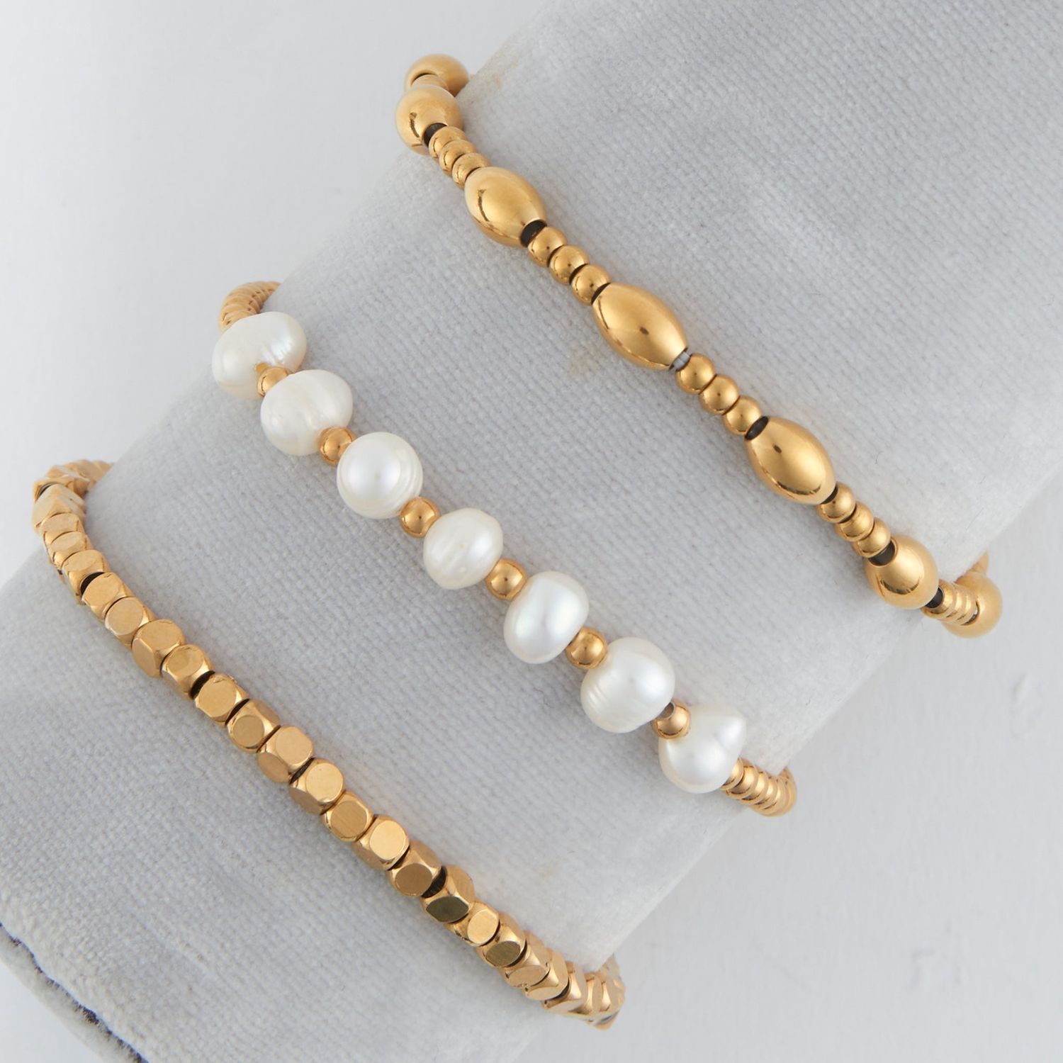 Narelle - Multi Genuine Pearl Stretch Bracelet Set L: 6 3/4" - 18K Gold Plating