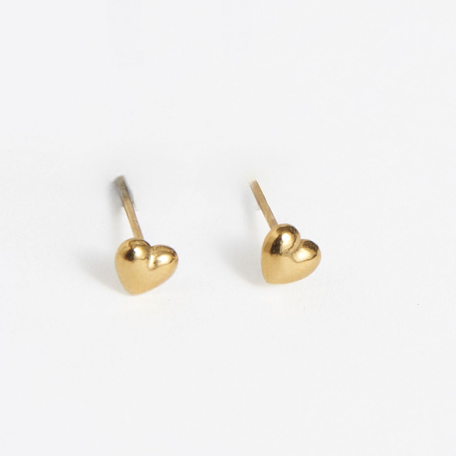 Narelle - Puffy Heart Stud Earrings - 18K Gold Plating
