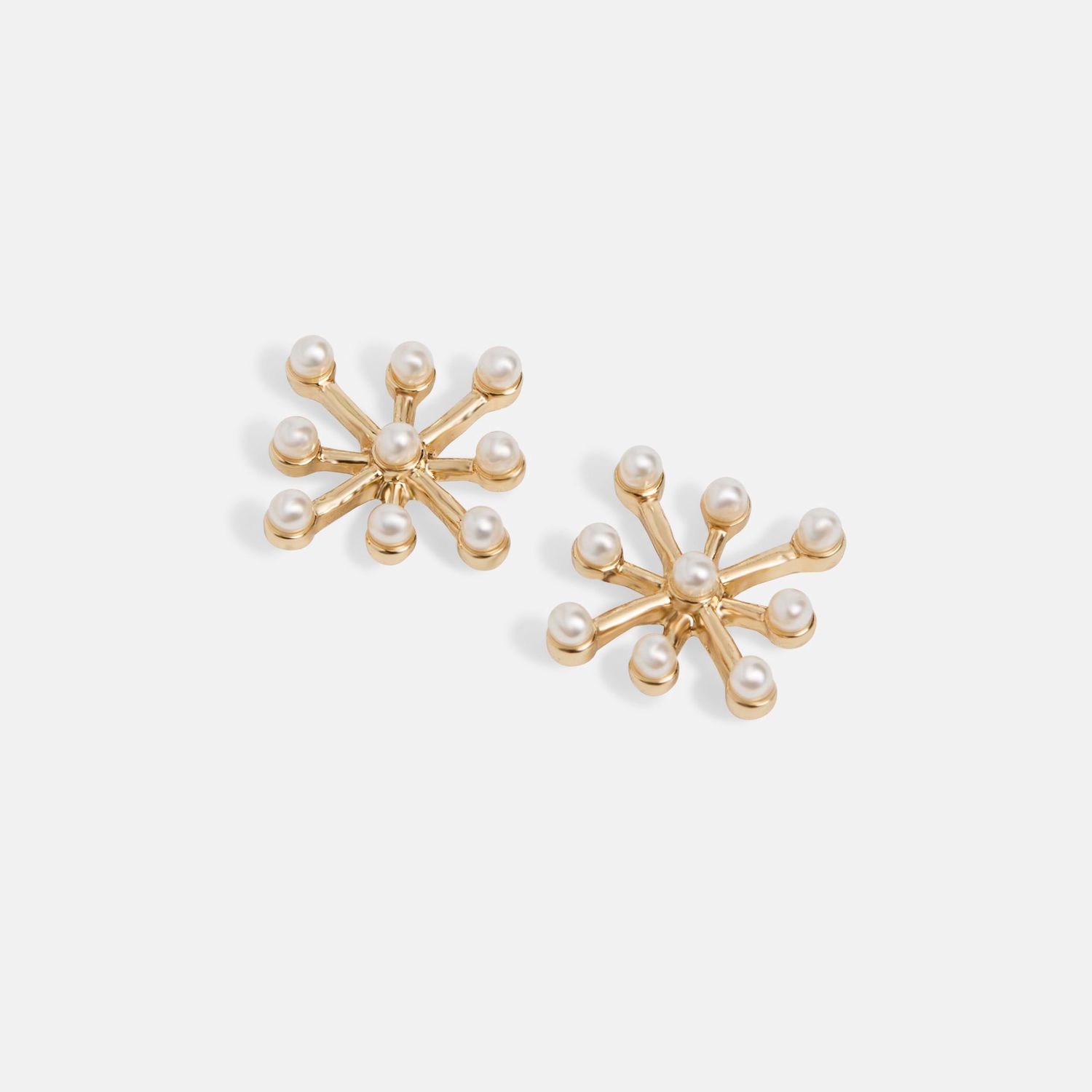 Whispers - Pearl Burst Studs - Gold