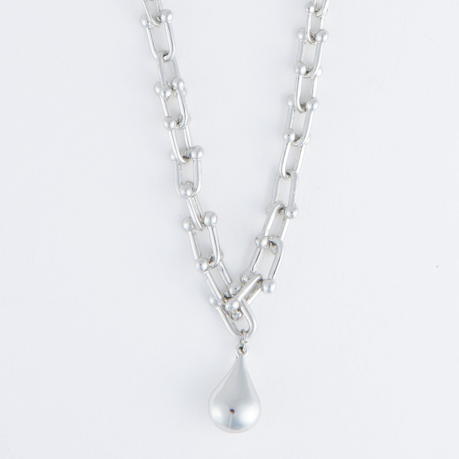 Kennie Teardrop Pendant Necklace - 16" - Silver