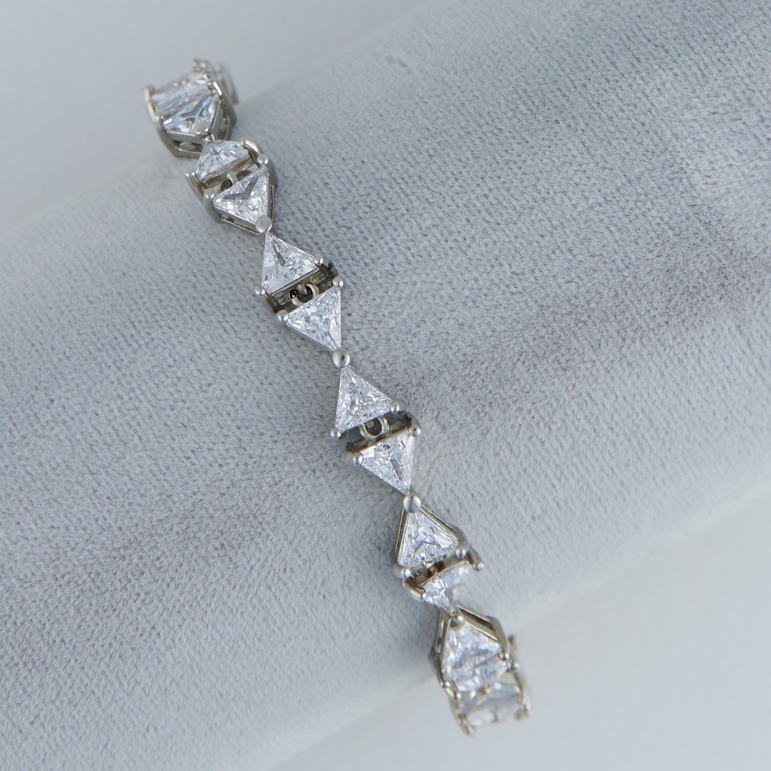 Jocelyn Cz Triangle Tennis Bracelet - Silver