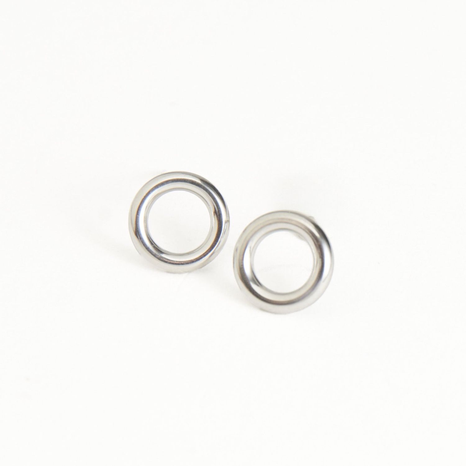 Narelle - Circle Stud Earrings - Stainless Steel