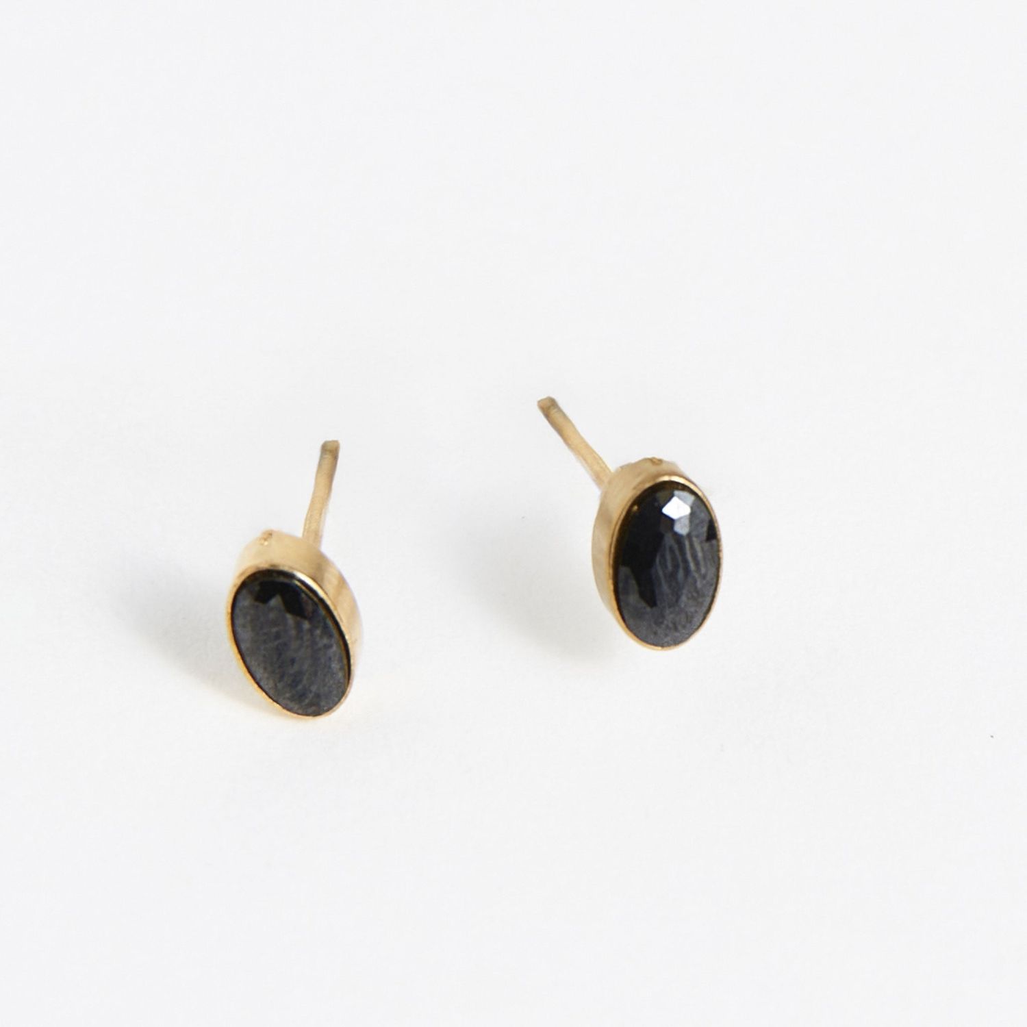 Narelle - Oval Gem Stud Earrings - 18K Gold Plating - Jet Black